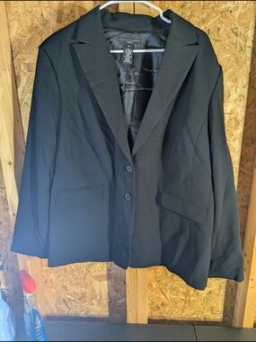 Black Classic Tailored Blazer